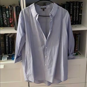 Light blue Express button down